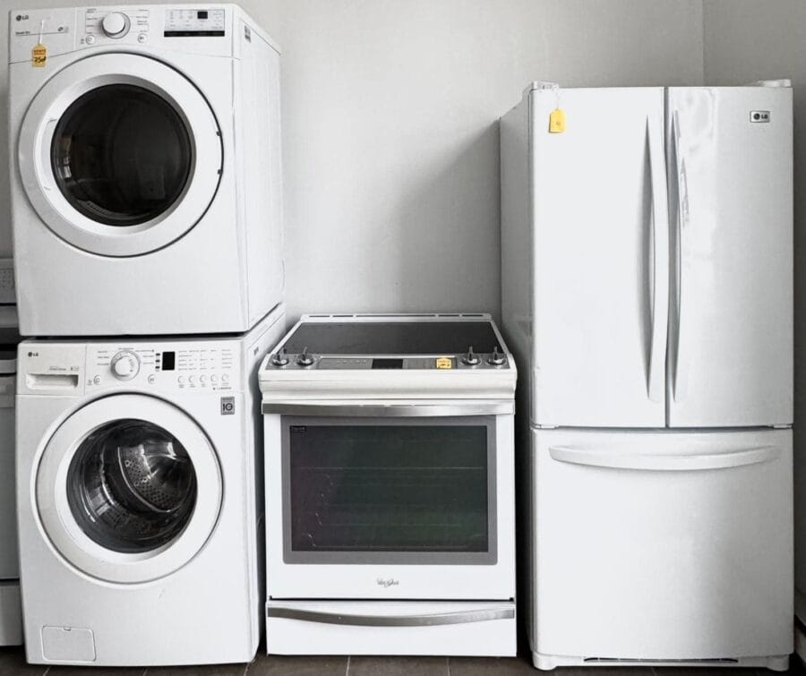 pack-4-electromenagers-frigidaire-laveuse-secheuse-cuisiniere